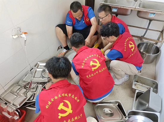 ���`·�Ͼ`���A�������º��҅��c