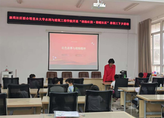 ��Է��^|�Ժ���֮�ˣ��мtɫ֮��