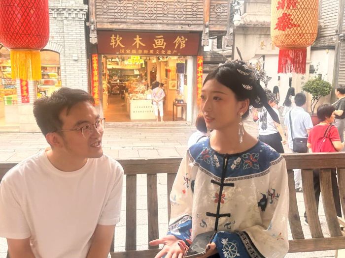 ���l���Ļ�̽���������е�Ů�Թ��x�c�}��L�A