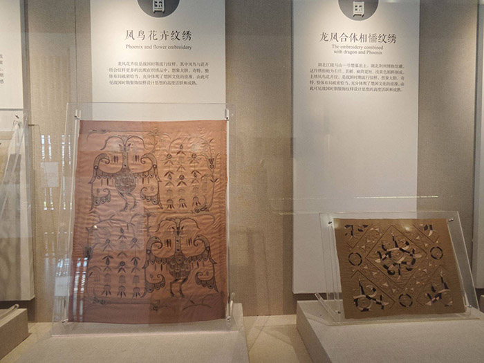 �����c��(chu��ng)�£����C�����ϡ��F(tu��n)�(du��)���l(xi��ng)����a���C���z�Ă���֮��