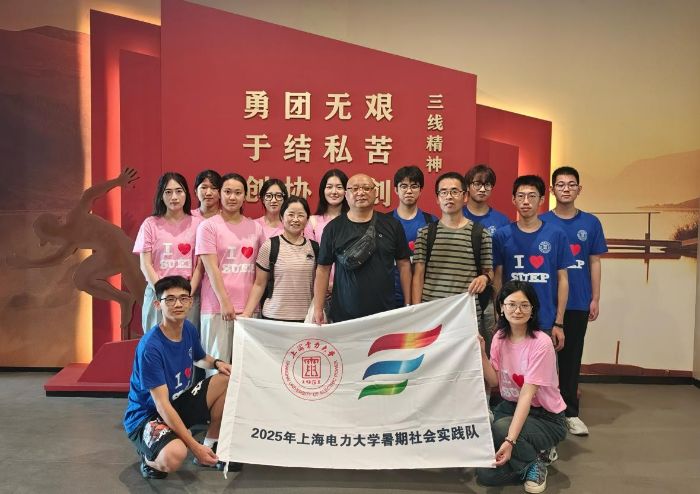 �ھ�����������N���c���tɫ���П��������Ϻ������W���������н�𡱌��`����˚vʷ�Ĝض��c���\�Ă�������������`ϵ�л��