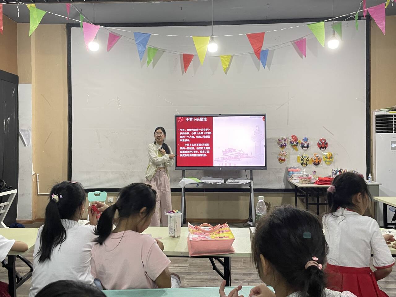 �tɫ���v��ͯ�ģ��ഺ��(d��n)��(d��ng)��н��