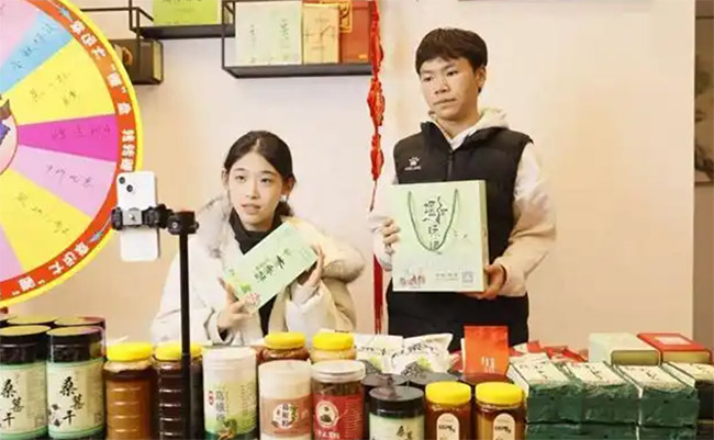 ��ꖴ�W���ߺ�ֱ����؛�ɒ�W��